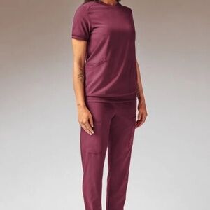 Hypothesis Scrub Set - Wine, Size L